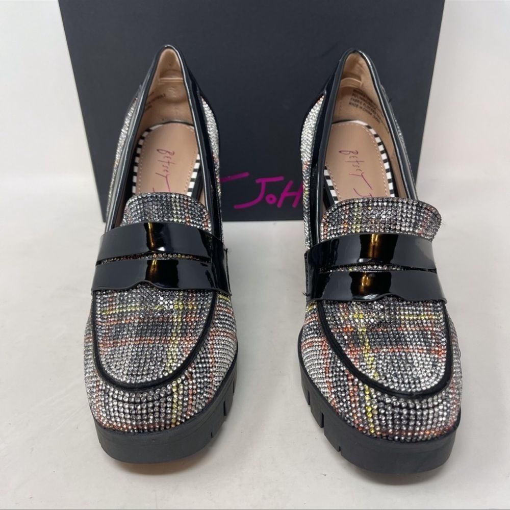 NEW IN BOX Betsey Johnson Women's Adelyn Loafer - Picture 5 of 7